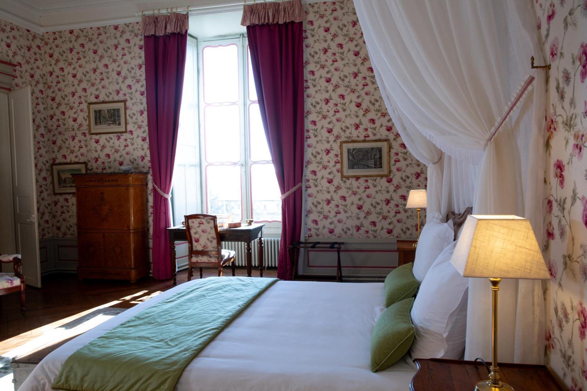 Chateau De Montmirail Montmirail  Rum bild