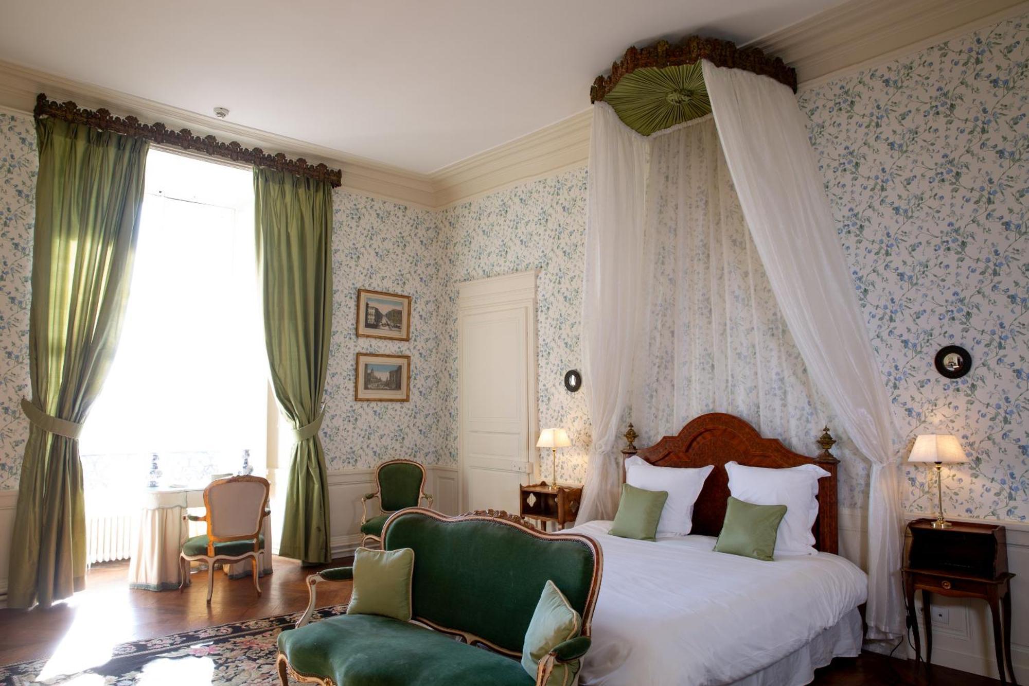 Chateau De Montmirail Montmirail  Rum bild