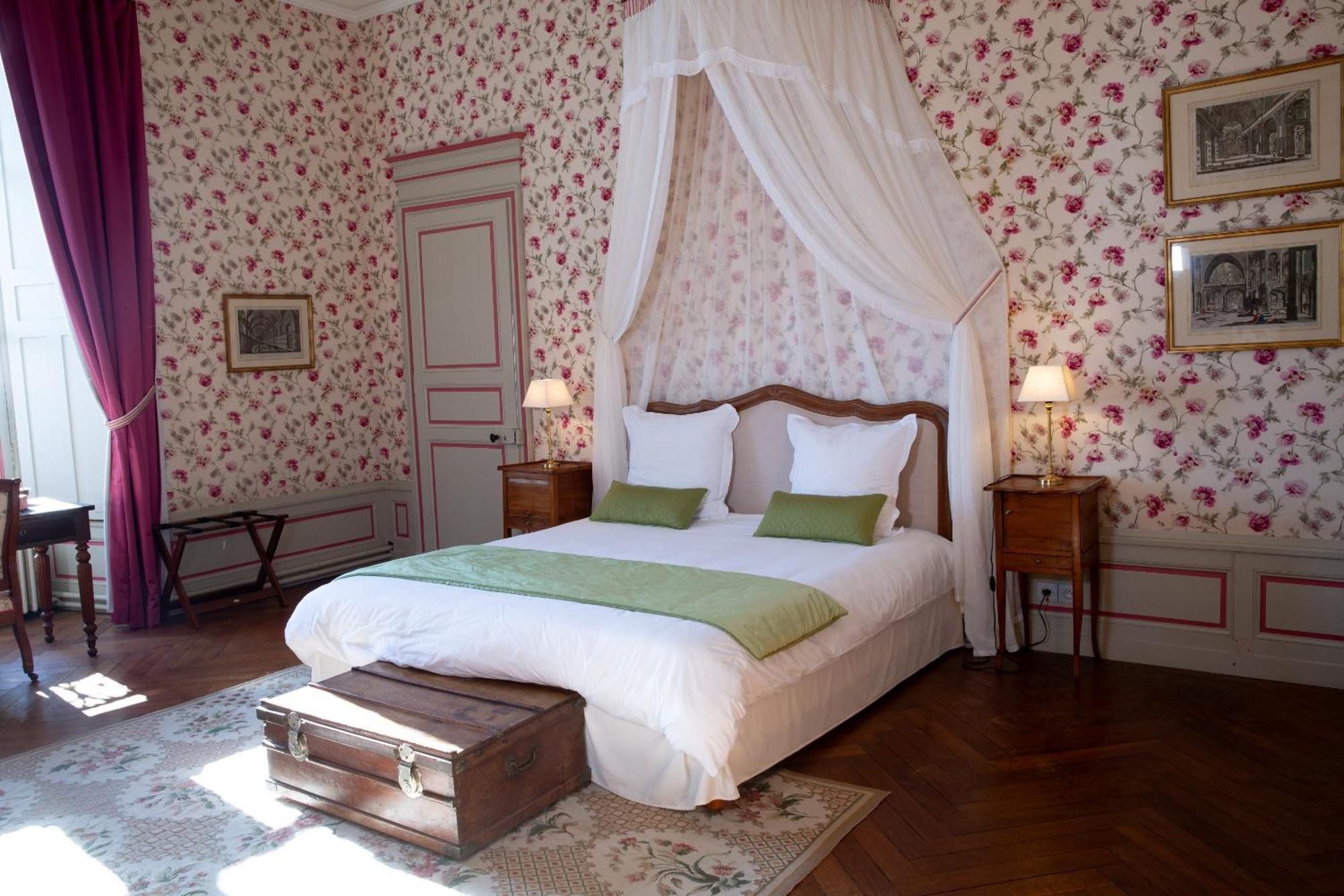 Chateau De Montmirail Montmirail  Rum bild